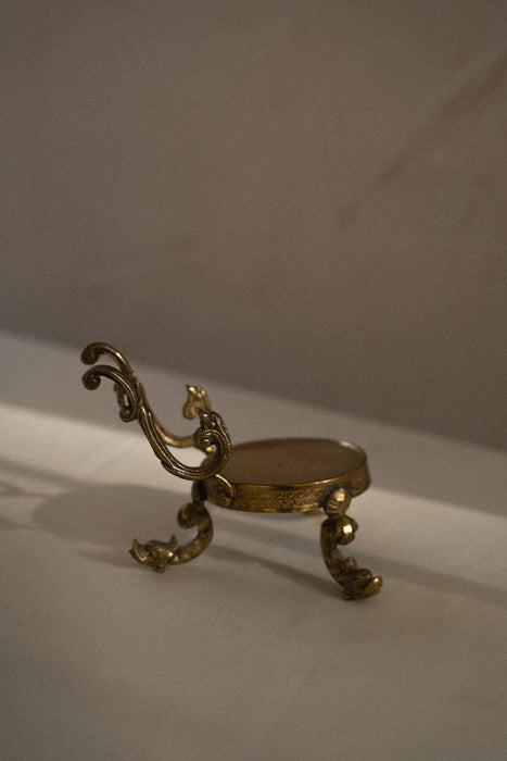 Antique Italian cup saucer holder