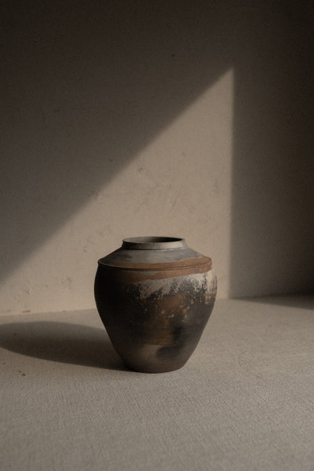 ceramic vessel_home-decor