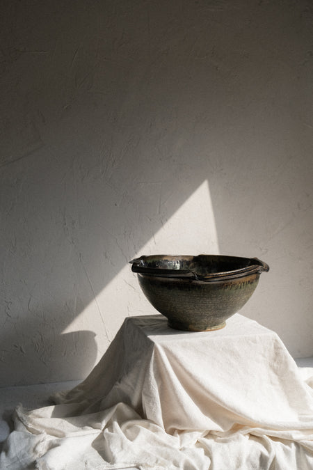 vintage-art-large-ceramic-bowl