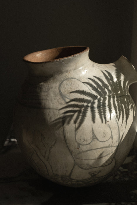 antique-home-decor-fertility-vase