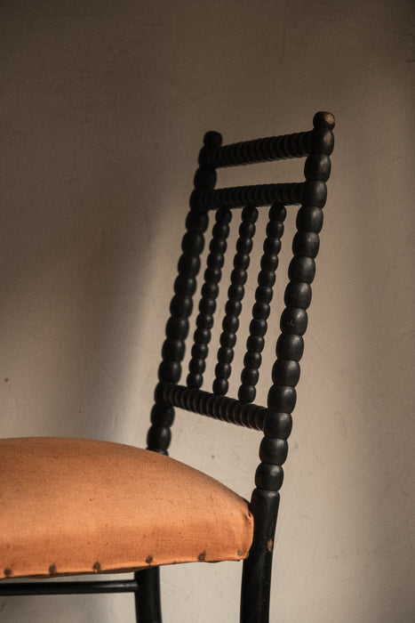 Antique bobbin chair